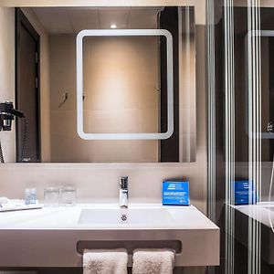 Habitación Estándar con 2 Camas Individuales